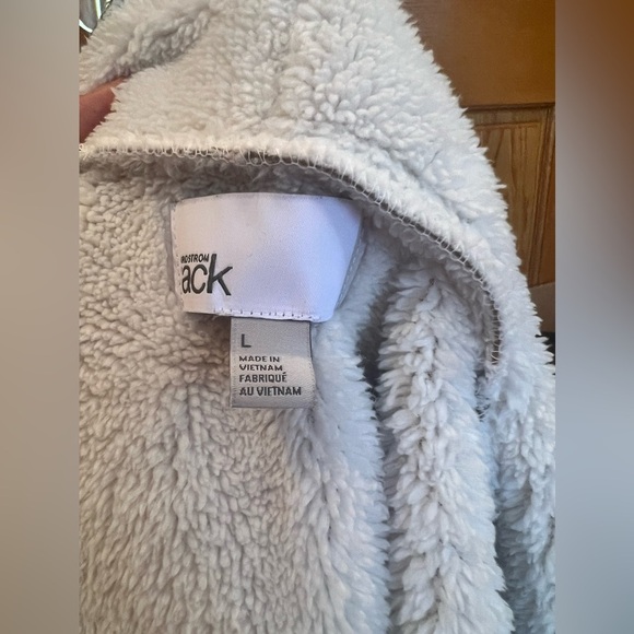 Nordstrom Rack - Faux, Sherpa & Suede Vest - Picture 3 of 12